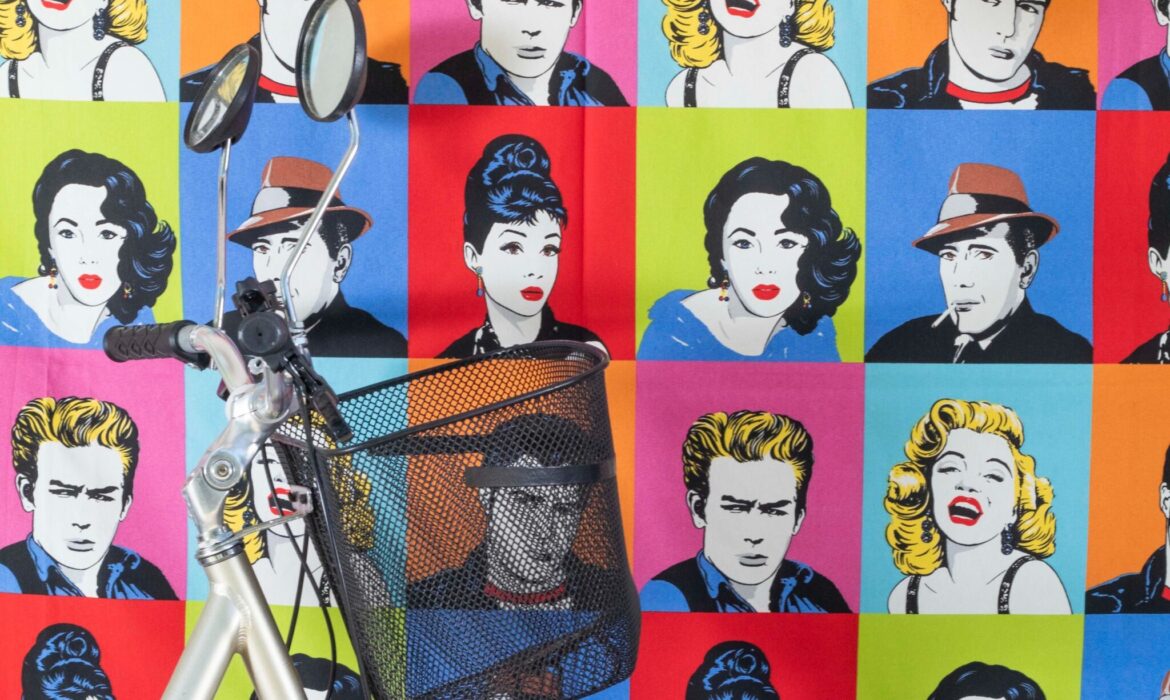 FAME: Andy Warhol in AlUla: la mostra che celebra il talento di Andy Warhol