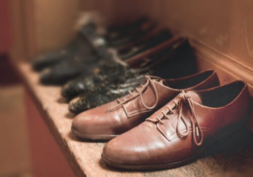 5 tipi di scarpe che ogni uomo dovrebbe avere nel proprio armadio