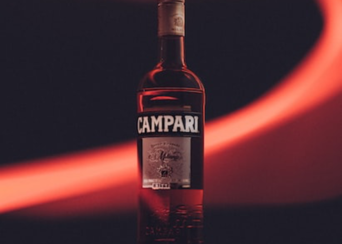 Campari rende omaggio alla città di Milano con la nuova bottiglia