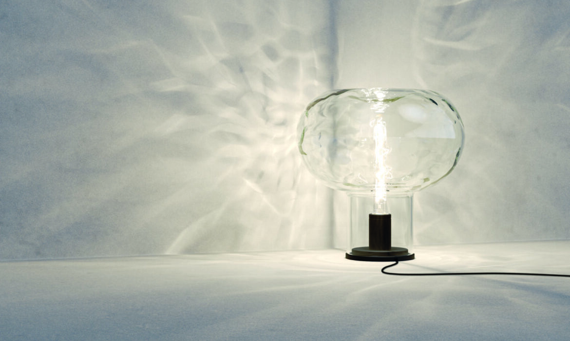Lodes e Diesel presentano Magic Mushroom, la lampada da tavolo dal design originale