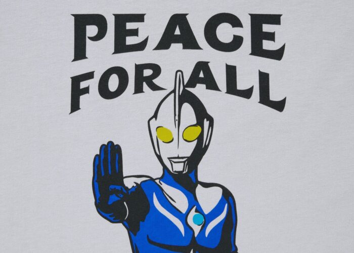Uniqlo, progetto charity di t-shirt PEACE FOR ALL: la Holiday Collection