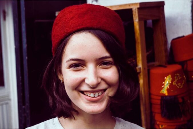 cappellino di lana, le fashioniste hanno scelto il modello dell'anno: al caldo con stile